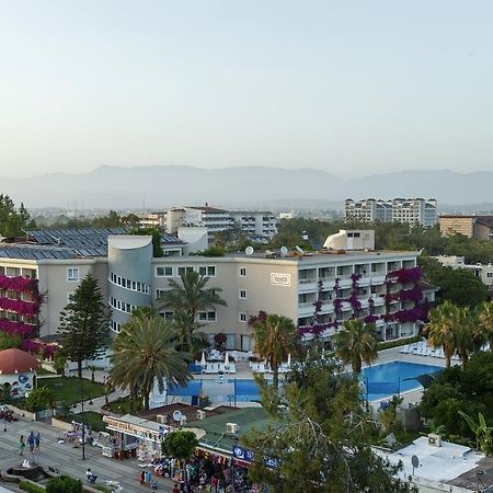 Venus Hotel Side Bagian luar foto
