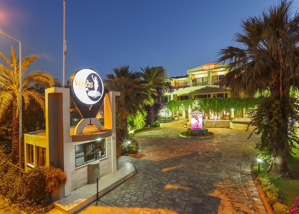 Venus Hotel Side Bagian luar foto